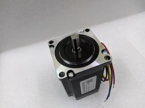 M3576T015-8 three-phase stepper motor, NEMA 23 57mm flange, six lead wires — additional view