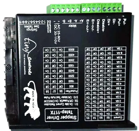 Tstep-117X two-phase stepper drive, front view